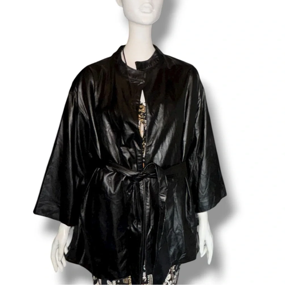 NATORI Faux Leather Kimono Jacket NWOT Size 2X (Plus Size) 💖 Baddie Biker Chic